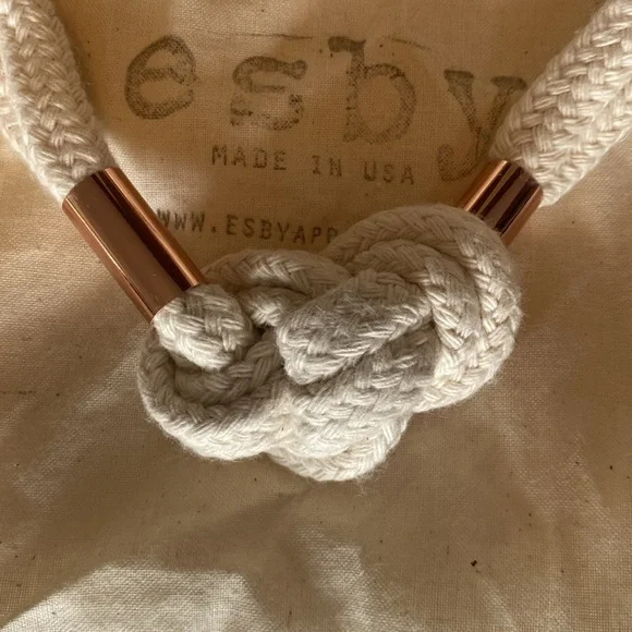 NWT Esby Fibrous Cloud Necklace - Picture 3 of 7